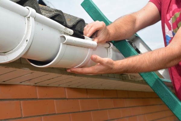 Cost of Large Gutter Repair in Orem